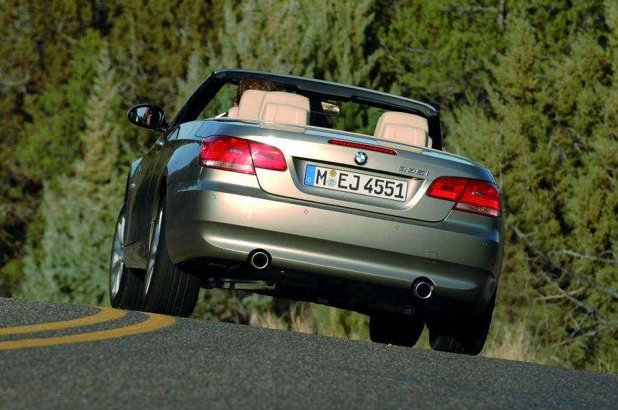  BMW 3-Series Convertible 2007 года  (фото 125 из 239)
